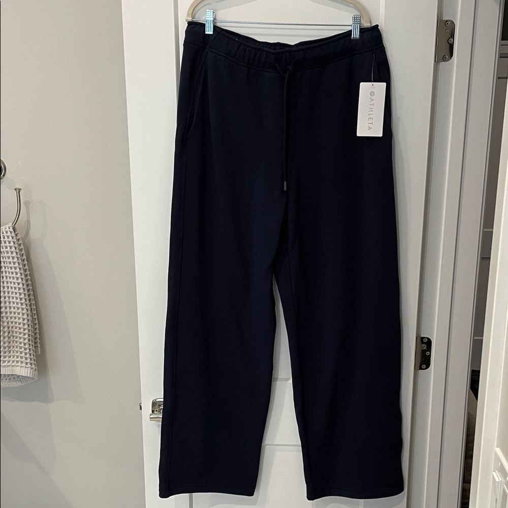 NWT. Size women’s Athleta Large Tall (LT) Navy Heavy fleece sweatpants.